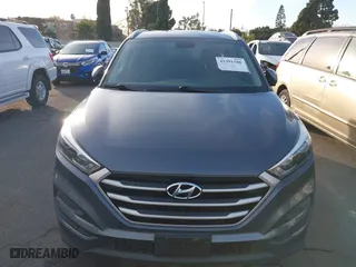 2017 Hyundai Tucson SE Plus with VIN KM8J33A47HU396149, listed as a IAAI auction lot 41391186 with 58,192 mi miles. Bid and sale history available at carsss.com. Image 6.