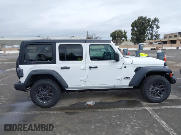 2025 Jeep Wrangler Sport S with VIN 1C4PJXDN0SW524002, listed as a IAAI auction lot 41625940 with 1,924 mi miles and . Bid and sale history available at DreamBid. Image 13.