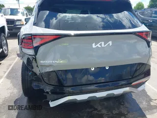 2023 Kia Sportage SX-Prestige z VIN 5XYK53AF3PG010279, wystawiony jako IAAI lot #42252880 z przebiegiem 48 156 mil mil oraz . Historia ofert i sprzedaży dostępna na DreamBid. Obrazek 6.