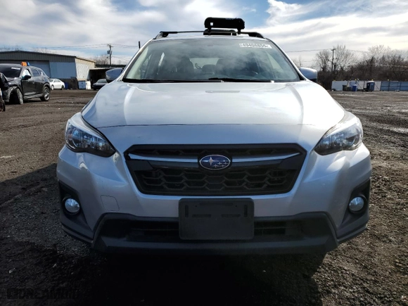 2018 Subaru Crosstrek Premium with VIN JF2GTABC7JH316051, listed as a Copart auction lot 49408855 with 44,164 mi miles and Salvage Title. Bid and sale history available at carsss.com. Image 5.