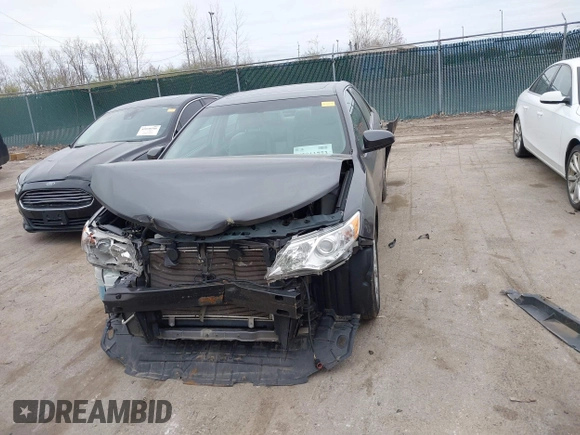 2014 Toyota Camry L with VIN 4T4BF1FK6ER364253, listed as a IAAI auction lot 42011773 with 87,051 mi miles. Bid and sale history available at carsss.com. Image 13.