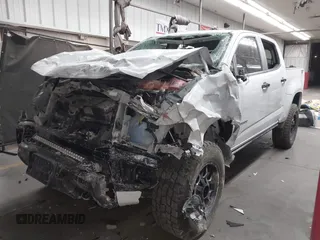 2021 Chevrolet Colorado 4WD Z71 with VIN 1GCGTDENXM1114914, listed as a IAAI auction lot 42096272 with 78,203 mi miles and . Bid and sale history available at DreamBid. Image 17.