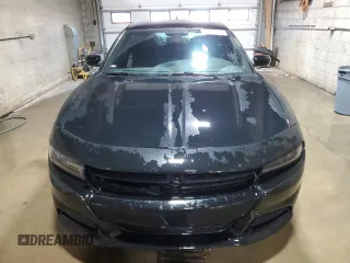2019 Dodge Charger SXT with VIN 2C3CDXJG1KH757949, listed as a Copart auction lot 82231714 with 75,985 mi miles and Salvage Title. Bid and sale history available at DreamBid. Image 5.