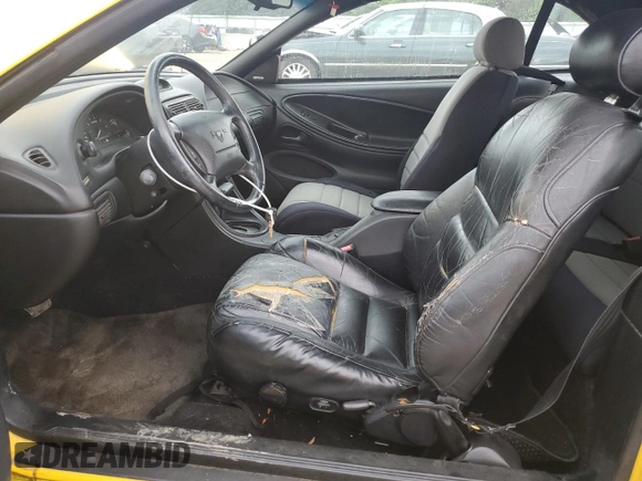 1994 Ford Mustang with VIN 1FALP45T6RF190213, listed as a Copart auction lot 61139925 with 177,719 mi miles and Salvage title. Bid and sale history available at DreamBid. Image 7.