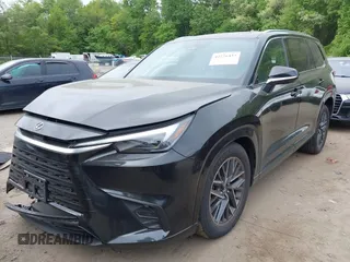 2025 Lexus TX 350 with VIN 5TDAAAB64SS026934, listed as a IAAI auction lot 42276437 with 2,007 mi miles and . Bid and sale history available at DreamBid. Image 17.