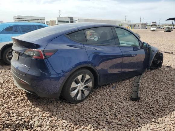 2023 Tesla Model Y Long Range with VIN 7SAYGDEE9PF606213, listed as a Copart auction lot 50940695 with 28,435 mi miles and Salvage Title. Bid and sale history available at carsss.com. Image 3.
