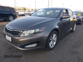 2011 Kia Optima EX with VIN KNAGN4A68B5086204, listed as a IAAI auction lot 41976276 with 177,439 mi miles and . Bid and sale history available at carsss.com. Image 2.
