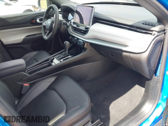 2025 Jeep Compass Limited with VIN 3C4NJDCNXST549907, listed as a IAAI auction lot 42186779 with 1,406 mi miles and . Bid and sale history available at DreamBid. Image 5.