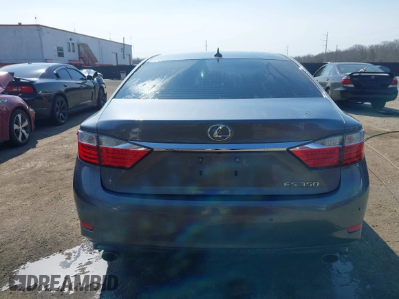 2013 Lexus ES 4dr Sdn with VIN JTHBK1GG9D2062663, listed as a IAAI auction lot 41662530 with 190,841 mi miles. Bid and sale history available at carsss.com. Image 16.