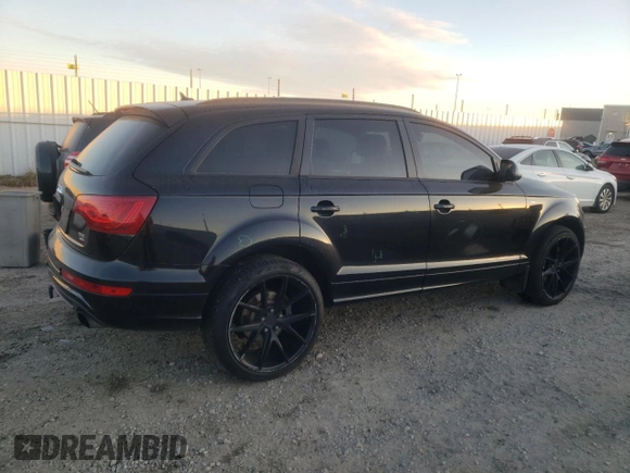 2015 Audi Q7 Vorsprung Edition with VIN WA1WGCFE5FD012716, listed as a Copart auction lot 46939455 with 151,612 mi miles and Salvage title. Bid and sale history available at DreamBid. Image 3.