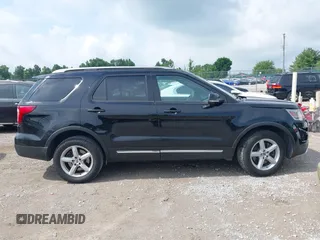 2017 Ford Explorer XLT z VIN 1FM5K8D86HGD44638, wystawiony jako IAAI lot #42628423 z przebiegiem 441 045 mil mil oraz . Historia ofert i sprzedaży dostępna na DreamBid. Obrazek 13.