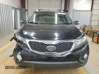 2012 Kia Sorento LX with VIN 5XYKT4A27CG200136, listed as a Copart auction lot 48367015 with 127,974 mi miles and Salvage Title. Bid and sale history available at carsss.com. Image 5.