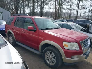 2010 Ford Explorer Eddie Bauer with VIN 1FMEU6EE4AUA85772, listed as a IAAI auction lot 41676334 with 101,997 mi miles. Bid and sale history available at carsss.com. Image 1.