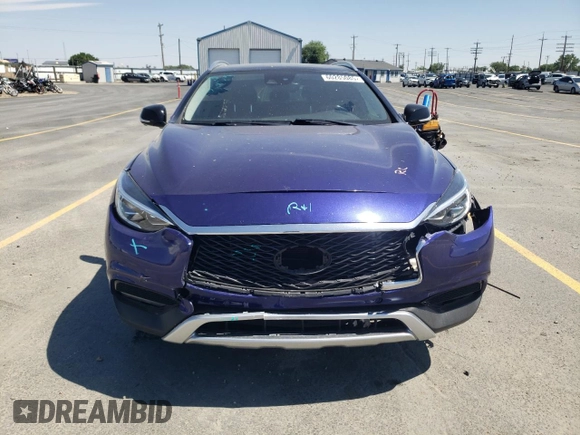 2017 Infiniti QX30 Premium with VIN SJKCH5CR6HA026036, listed as a Copart auction lot 60285085 with 46,777 mi miles and Salvage title. Bid and sale history available at DreamBid. Image 5.