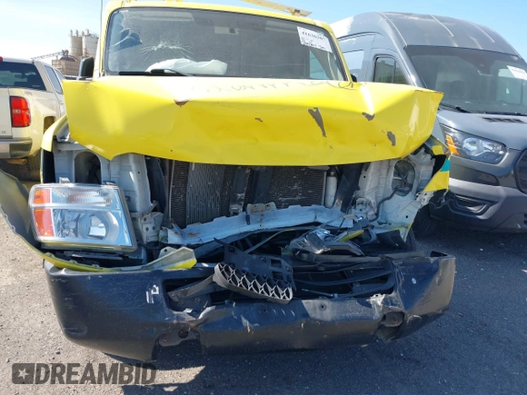 2013 Nissan NV S z VIN 1N6BF0KX5DN106001, wystawiony jako IAAI lot #41636307 z przebiegiem 220 283 mil mil oraz . Historia ofert i sprzedaży dostępna na DreamBid. Obrazek 6.