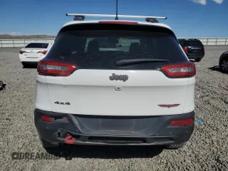 2018 Jeep Cherokee Trailhawk with VIN 1C4PJMBB5JD512333, listed as a Copart auction lot 61485865 with 83,223 mi miles and Salvage title. Bid and sale history available at DreamBid. Image 6.