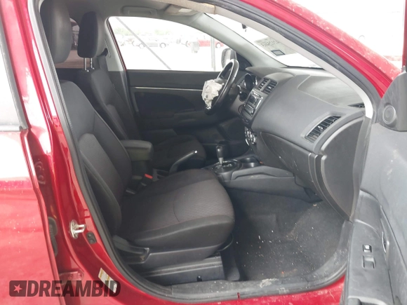 2017 Mitsubishi Outlander ES z VIN JA4AP3AU5HZ027103, wystawiony jako IAAI lot #42125465 z przebiegiem 78 311 mil mil oraz . Historia ofert i sprzedaży dostępna na DreamBid. Obrazek 5.