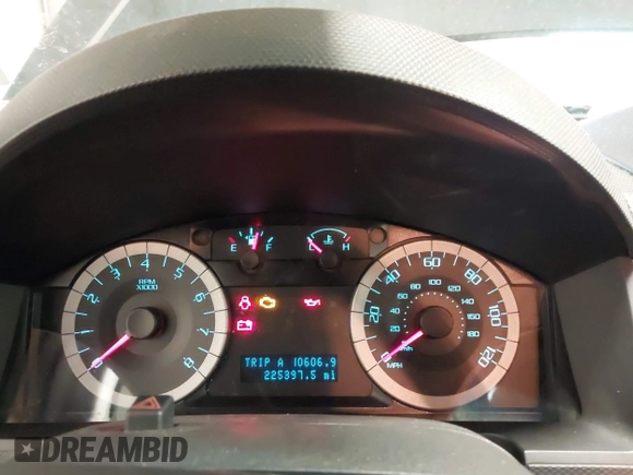 2010 Ford Escape Limited с VIN 1FMCU0EG0AKD20573, выставлен на аукционе IAAI как лот 42151580 с пробегом 225 397 миль миль и . История ставок и продаж доступна на DreamBid. Изображение 7.