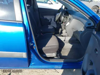 2008 Kia Rio LX with VIN KNADE123X86356526, listed as a IAAI auction lot 41649783 with 201,934 mi miles. Bid and sale history available at carsss.com. Image 5.
