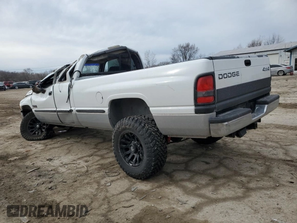 1998 Dodge 2500 with VIN 1B7KF2369WJ237365, listed as a Copart auction lot 46075325 with 139,724 mi miles and Salvage Title. Bid and sale history available at DreamBid. Image 2.