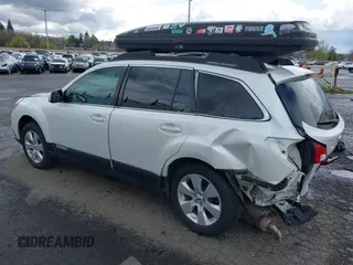 2012 Subaru Outback 2.5i Limited with VIN 4S4BRBLC5C3204422, listed as a IAAI auction lot 41915865 with 104,265 mi miles. Bid and sale history available at carsss.com. Image 3.