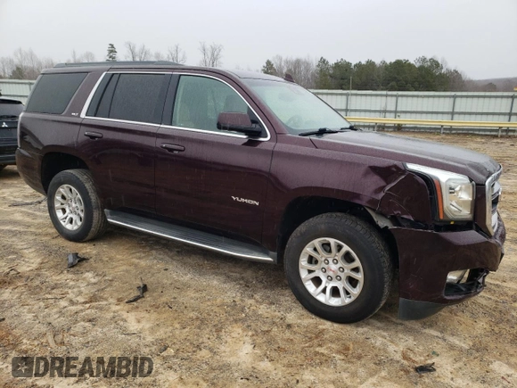 2017 GMC Yukon SLT with VIN 1GKS2BKC1HR223083, listed as a Copart auction lot 45017495 with 61,632 mi miles and Salvage Title. Bid and sale history available at DreamBid. Image 4.