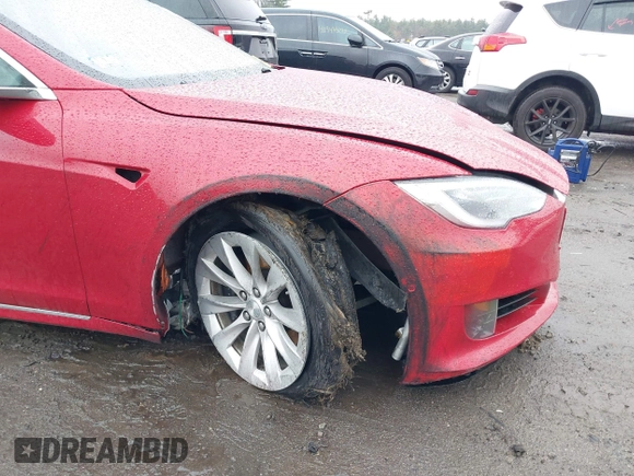 2016 Tesla Model S 90D with VIN 5YJSA1E28GF150889, listed as a IAAI auction lot 41958931 with 24,090 mi miles and . Bid and sale history available at DreamBid. Image 6.