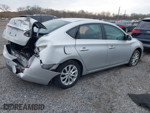 2018 Nissan Sentra SV with VIN 3N1AB7AP2JL624330, listed as a IAAI auction lot 41908887 with 79,473 mi miles. Bid and sale history available at carsss.com. Image 4.