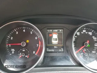 2018 Volkswagen Passat SE z VIN 1VWBA7A32JC021694, wystawiony jako Copart lot #57619625 z przebiegiem 113 172 mil mil oraz Szkoda całkowita • Salvage title. Historia ofert i sprzedaży dostępna na DreamBid. Obrazek 9.
