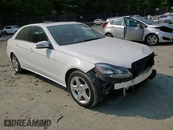 2014 Mercedes-Benz E 350 Sport с VIN WDDHF5KB2EA823680, выставлен на аукционе Copart как лот 59345015 с пробегом 62 656 миль миль и Списание • Salvage title. История ставок и продаж доступна на DreamBid. Изображение 13.