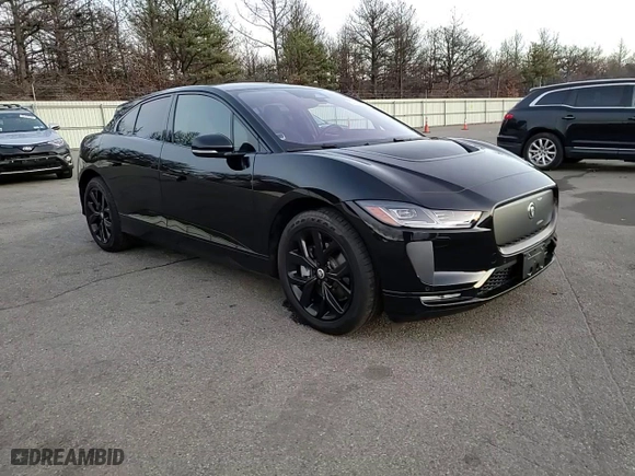 2024 Jaguar I-PACE R-Dynamic HSE with VIN SADHM2S19R1632208, listed as a Copart auction lot 82325754 with 3,281 mi miles and Salvage Title. Bid and sale history available at carsss.com. Image 12.
