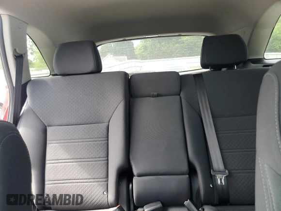 2017 Kia Sorento LX z VIN 5XYPG4A38HG237626, wystawiony jako Copart lot #57173035 z przebiegiem 141 417 mil mil oraz Szkoda całkowita • Salvage title. Historia ofert i sprzedaży dostępna na DreamBid. Obrazek 10.