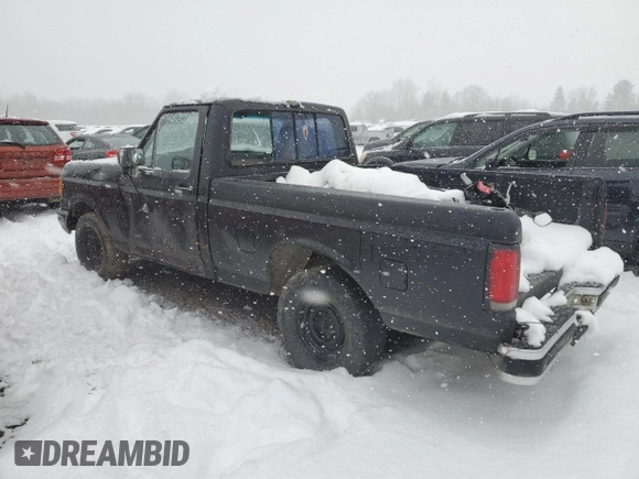 1988 Ford F-150 with VIN 2FTDF15Y1JCA99085, listed as a Copart auction lot 44428255 with 84,149 mi miles and Non Repairable. Bid and sale history available at carsss.com. Image 2.