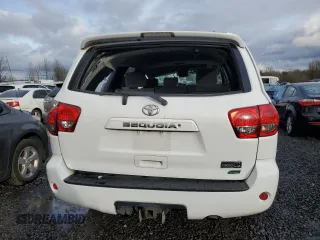 2014 Toyota Sequoia SR5 with VIN 5TDBW5G12ES104755, listed as a Copart auction lot 45687475 with 131,439 mi miles and Salvage Title. Bid and sale history available at carsss.com. Image 6.