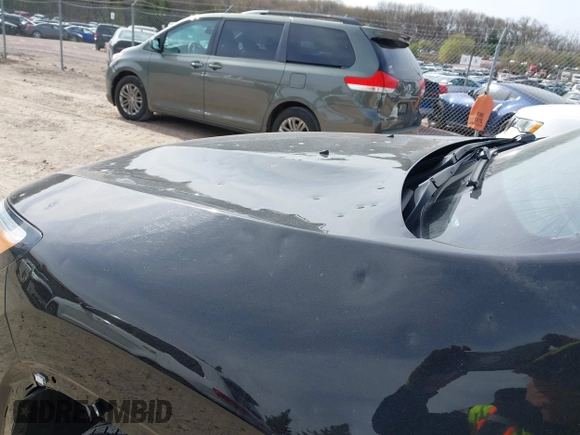 2017 Jeep Cherokee Sport with VIN 1C4PJLAB8HW508528, listed as a IAAI auction lot 42148894 with 104,646 mi miles and . Bid and sale history available at DreamBid. Image 6.