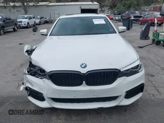 2018 BMW 5 Series 530i z VIN WBAJA5C54JG898565, wystawiony jako IAAI lot #41745230 z przebiegiem 123 776 mil mil oraz . Historia ofert i sprzedaży dostępna na DreamBid. Obrazek 12.