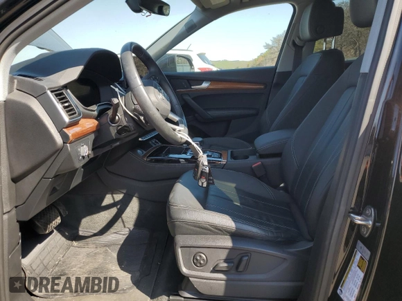 2023 Audi Q5 S line Premium Plus z VIN WA1EAAFY4P2140700, wystawiony jako Copart lot #53323525 z przebiegiem 11 730 mil mil oraz Szkody całkowita. Historia ofert i sprzedaży dostępna na DreamBid. Obrazek 7.