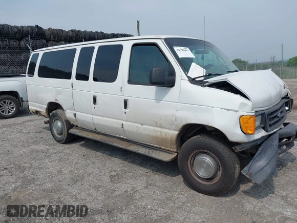 2006 Ford Econoline Passenger XL z VIN 1FBSS31L76DA90525, wystawiony jako IAAI lot #42449803 z przebiegiem Nie podano mil oraz . Historia ofert i sprzedaży dostępna na DreamBid. Obrazek 1.