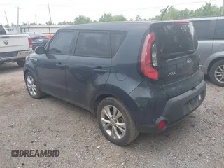 2015 Kia Soul + with VIN KNDJP3A58F7201253, listed as a IAAI auction lot 42042038 with 79,291 mi miles. Bid and sale history available at carsss.com. Image 3.