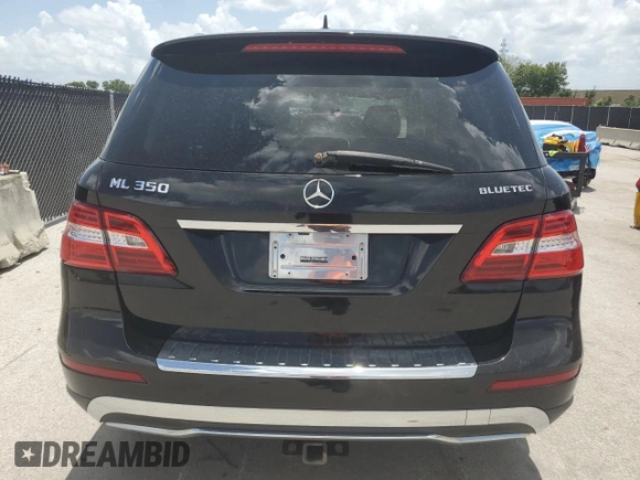 2013 Mercedes-Benz M 350 with VIN 4JGDA2EB5DA145938, listed as a Copart auction lot 61025655 with 171,852 mi miles and Clean title. Bid and sale history available at DreamBid. Image 6.