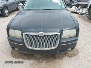 2010 Chrysler 300 Touring with VIN 2C3CA5CV0AH329717, listed as a IAAI auction lot 41785694 with 257,072 mi miles. Bid and sale history available at carsss.com. Image 12.