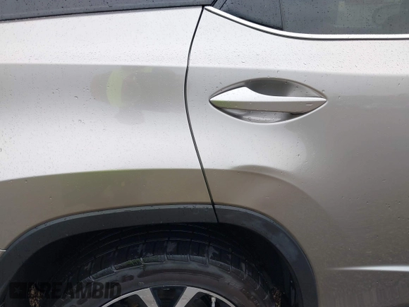 2021 Lexus RX 350 z VIN 2T2HZMDA7MC292143, wystawiony jako IAAI lot #42633951 z przebiegiem 108 569 mil mil oraz . Historia ofert i sprzedaży dostępna na DreamBid. Obrazek 19.
