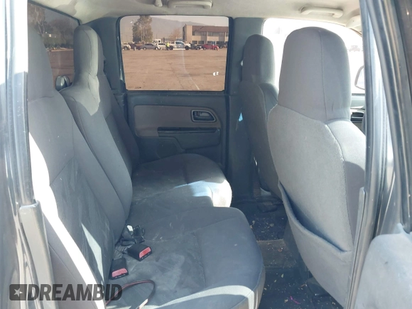 2005 GMC Canyon 1SC SLE Z85 with VIN 1GTCS136858251760, listed as a IAAI auction lot 41955352 with 218,594 mi miles. Bid and sale history available at carsss.com. Image 8.