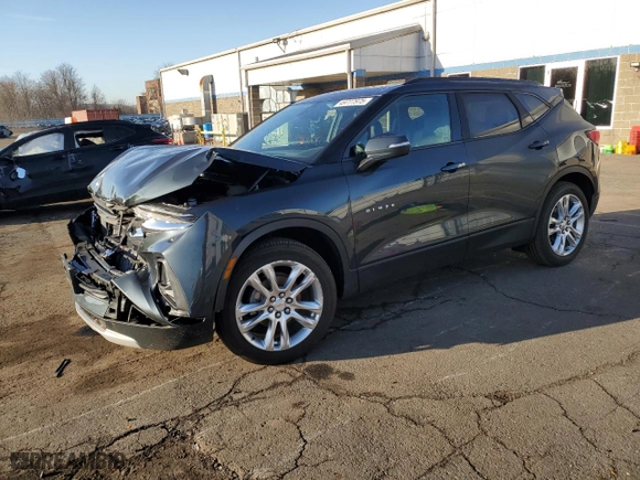 2019 Chevrolet Blazer with VIN 3GNKBHRS9KS589803, listed as a Copart auction lot 49777975 with 55,221 mi miles and Salvage Title. Bid and sale history available at carsss.com. Image 1.