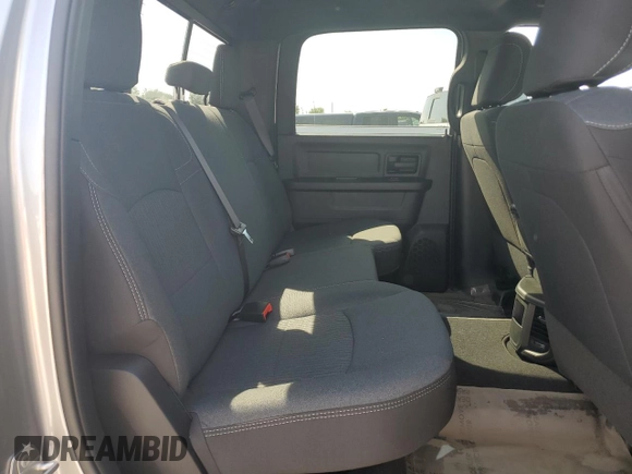 2024 Ram 2500 Tradesman with VIN 3C6UR5CJ3RG268498, listed as a Copart auction lot 68364344 with 33 mi miles and Salvage Title. Bid and sale history available at carsss.com. Image 10.