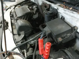 2005 Chevrolet Astro Cargo with VIN 1GCDM19XX5B133663, listed as a IAAI auction lot 43072116 with 142,539 mi miles and . Bid and sale history available at DreamBid. Image 17.