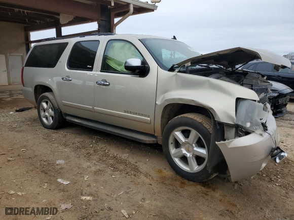 2007 Chevrolet Suburban LTZ with VIN 1GNFC16027J168913, listed as a Copart auction lot 44584445 with 233,690 mi miles and Salvage Title. Bid and sale history available at carsss.com. Image 4.
