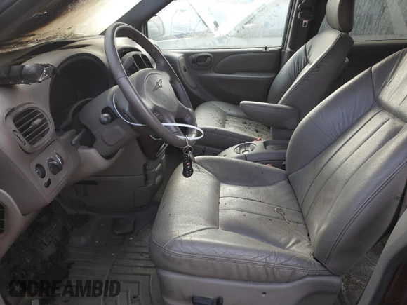 2001 Chrysler Town & Country LXi with VIN 2C8GP54L71R217272, listed as a Copart auction lot 47755345 with Not Provided miles and Salvage Title. Bid and sale history available at DreamBid. Image 7.
