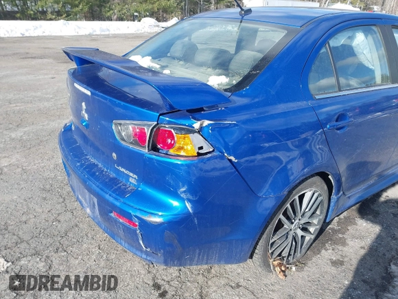 2017 Mitsubishi Lancer ES with VIN JA32V2FW1HU001811, listed as a IAAI auction lot 41378932 with 130,316 mi miles. Bid and sale history available at carsss.com. Image 18.