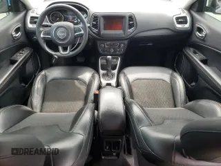 2019 Jeep Compass Latitude с VIN 3C4NJCBB7KT743313, выставлен на аукционе Copart как лот 59170625 с пробегом 109 483 миль миль и Списание • Salvage title. История ставок и продаж доступна на DreamBid. Изображение 8.